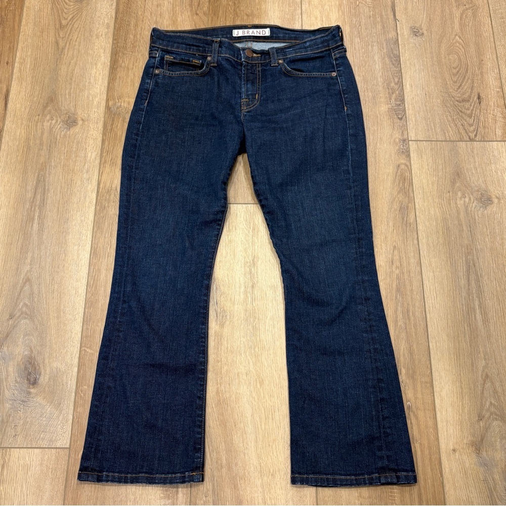🌟J BRAND🌟 GIGI ANKLE MID CROPPED FLARE STRETCH JEANS DARK WASH SZ 26 - Picture 2 of 8
